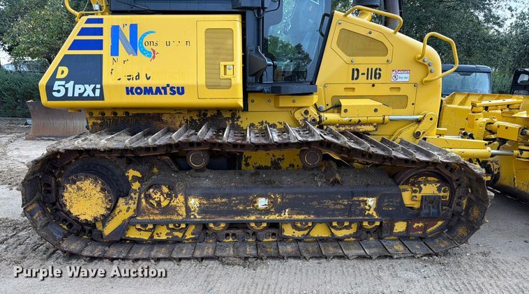 image for item EA7086 2022 Komatsu D51PXi-24 dozer