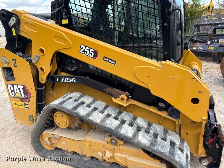 image for item EA7087 2024 Caterpillar 255 tracked skid steer loader