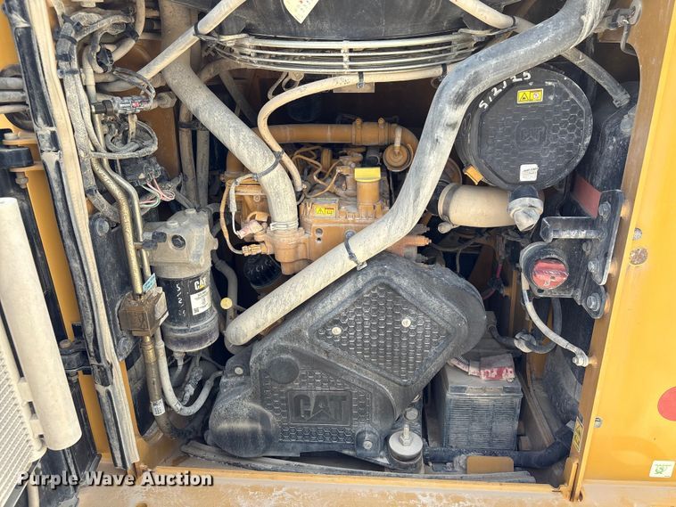 image for item EA7087 2024 Caterpillar 255 tracked skid steer loader