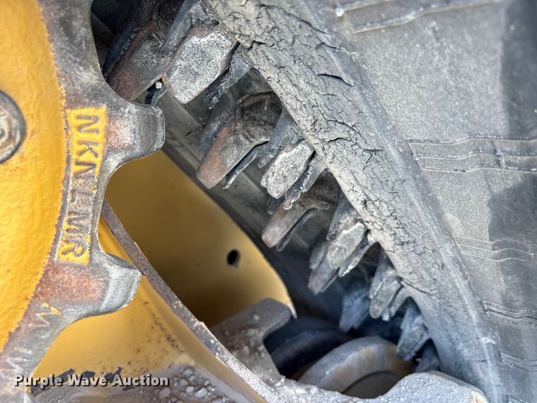 image for item EA7087 2024 Caterpillar 255 tracked skid steer loader