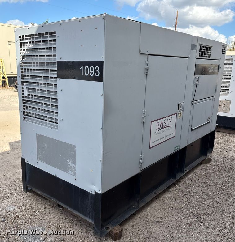 image for item EA7088 Whisperwatt DCA-125USJ generator