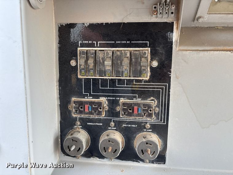 image for item EA7088 Whisperwatt DCA-125USJ generator