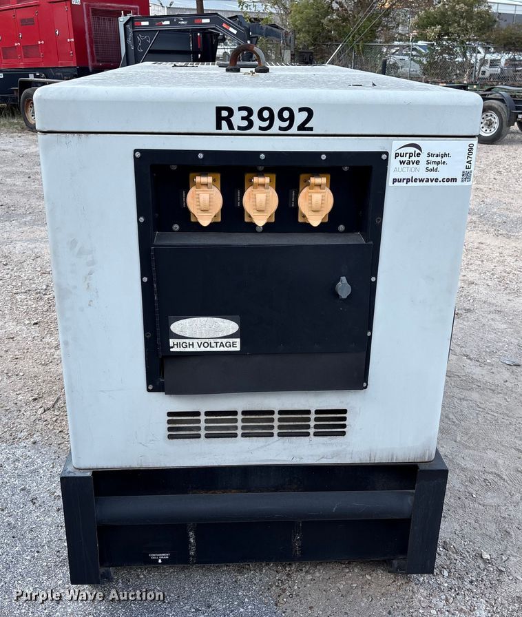 image for item EA7090 2015 Hipower HRYW25T6 generator