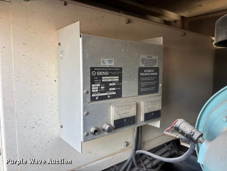 image for item EA7091 Whisperwatt DF-300SSK generator