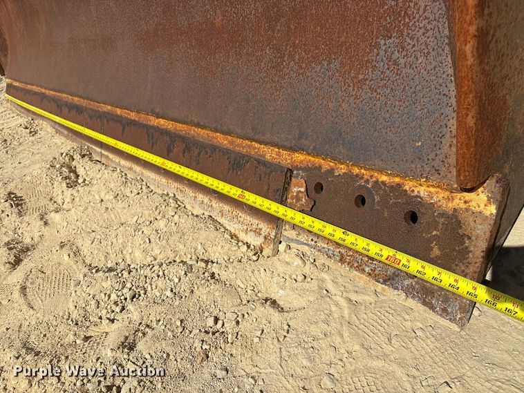 image for item EA7092 2011 Caterpillar D7E LGP dozer