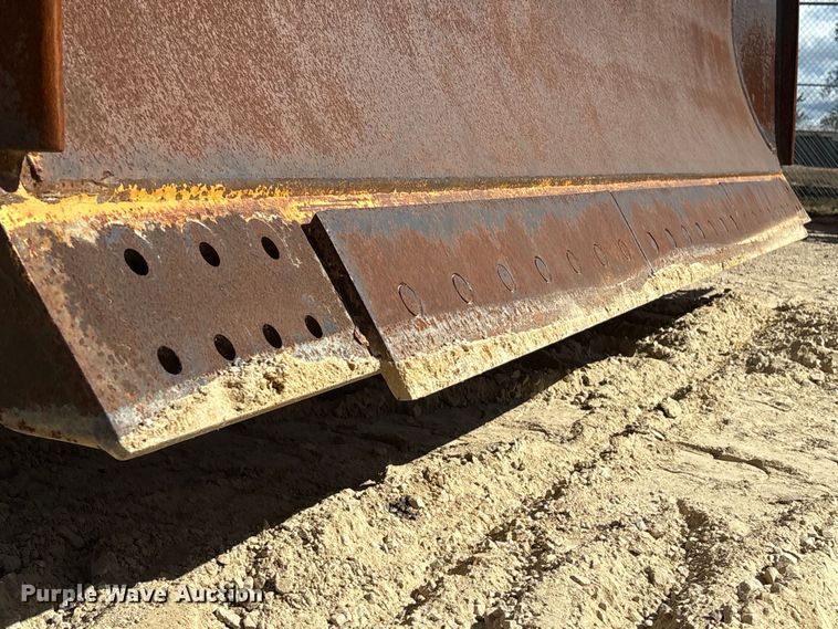 image for item EA7092 2011 Caterpillar D7E LGP dozer