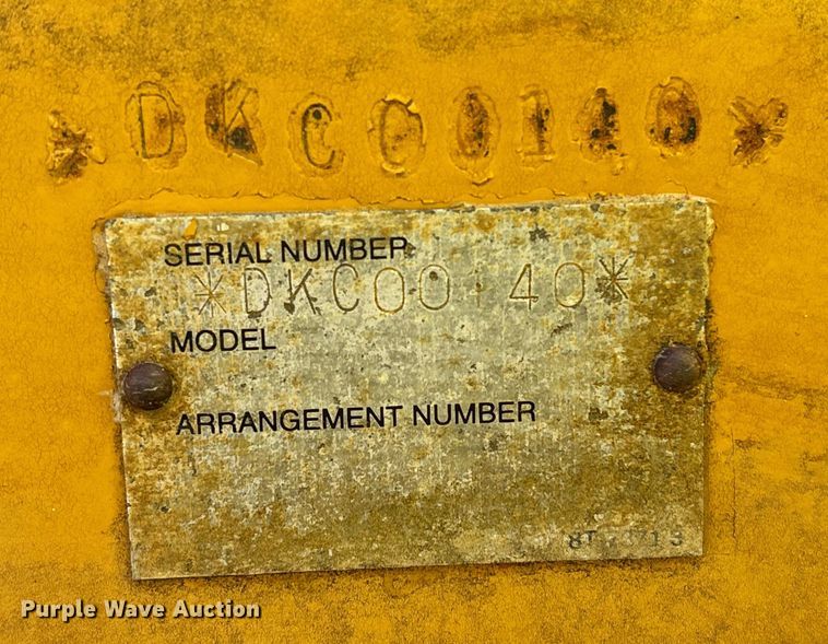 image for item EA7092 2011 Caterpillar D7E LGP dozer