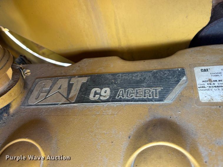 image for item EA7092 2011 Caterpillar D7E LGP dozer