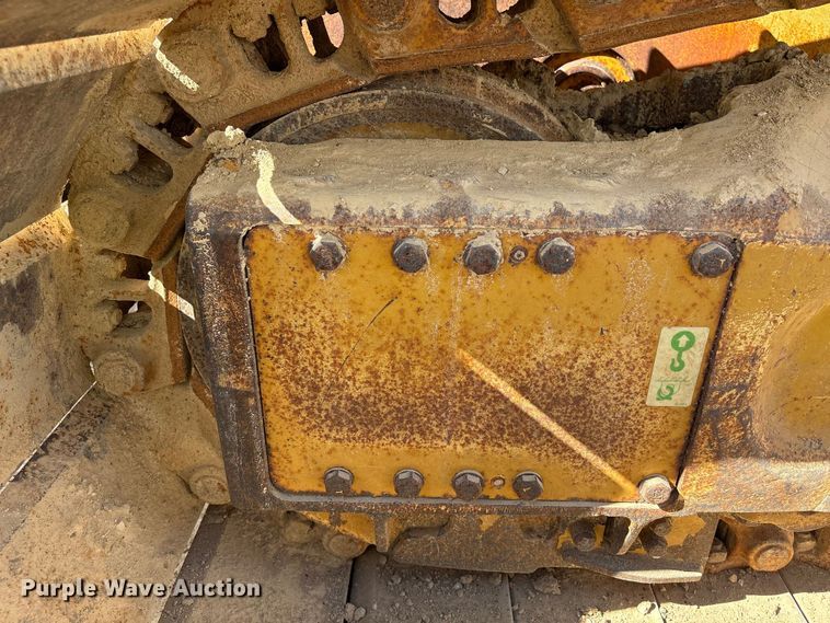 image for item EA7092 2011 Caterpillar D7E LGP dozer