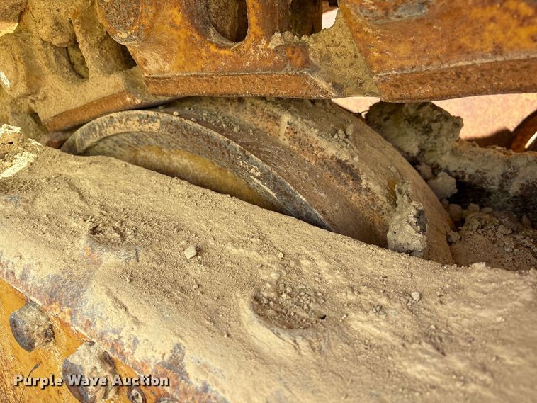 image for item EA7092 2011 Caterpillar D7E LGP dozer