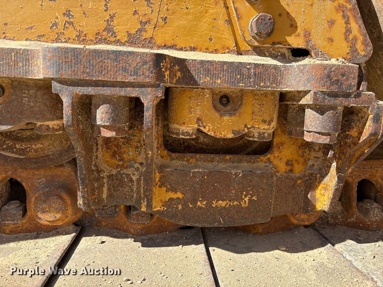 image for item EA7092 2011 Caterpillar D7E LGP dozer