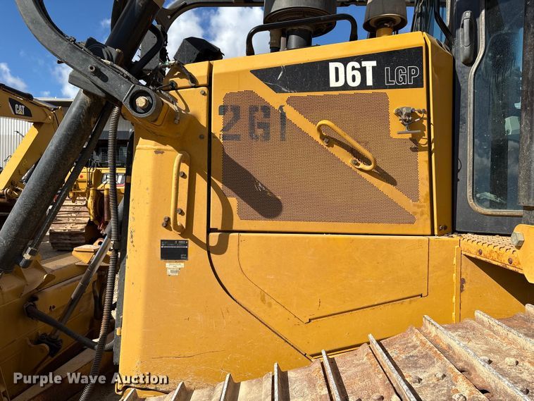 image for item EA7093 2019 Caterpillar D6T LGP dozer