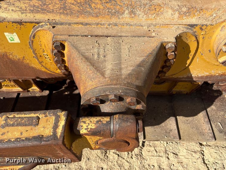image for item EA7093 2019 Caterpillar D6T LGP dozer