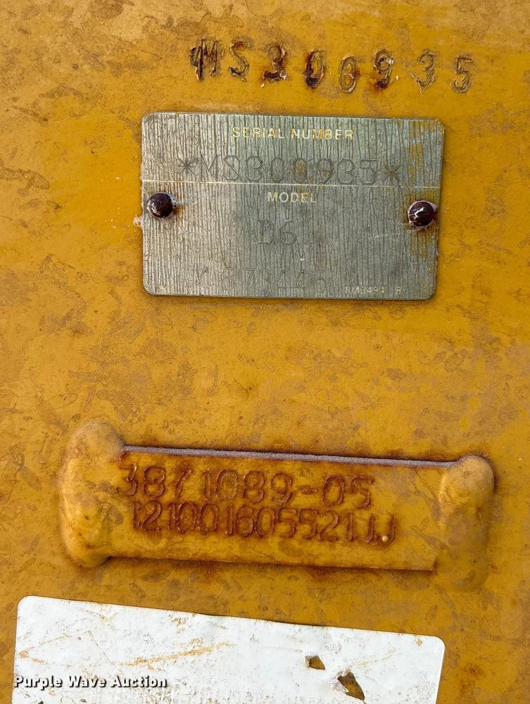 image for item EA7093 2019 Caterpillar D6T LGP dozer