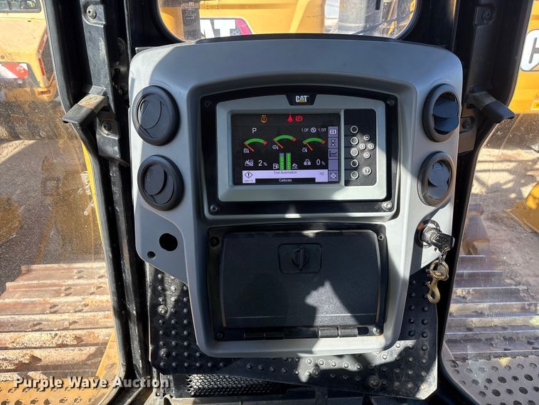 image for item EA7093 2019 Caterpillar D6T LGP dozer