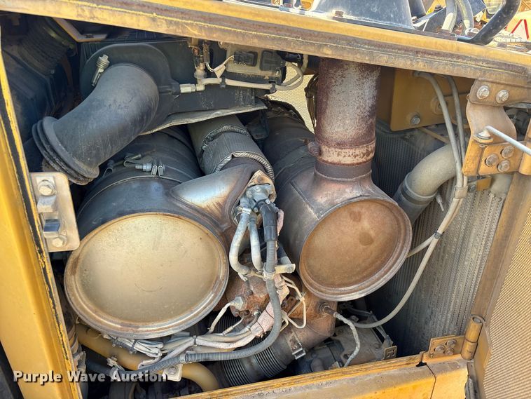 image for item EA7093 2019 Caterpillar D6T LGP dozer