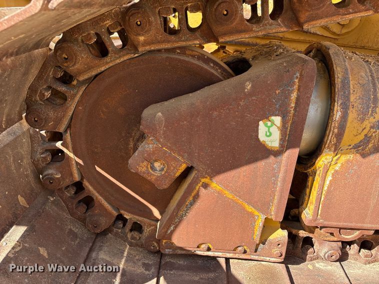 image for item EA7093 2019 Caterpillar D6T LGP dozer