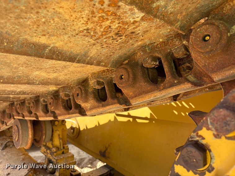 image for item EA7093 2019 Caterpillar D6T LGP dozer