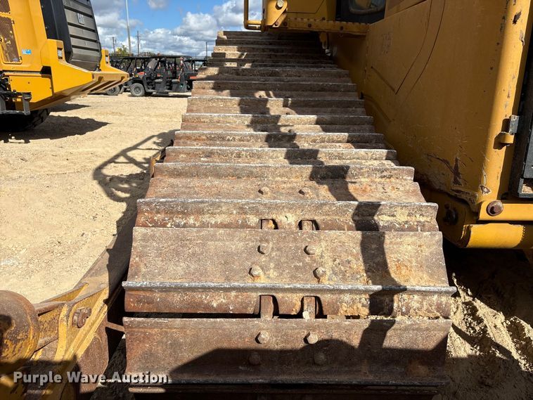 image for item EA7093 2019 Caterpillar D6T LGP dozer