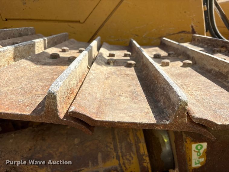 image for item EA7093 2019 Caterpillar D6T LGP dozer