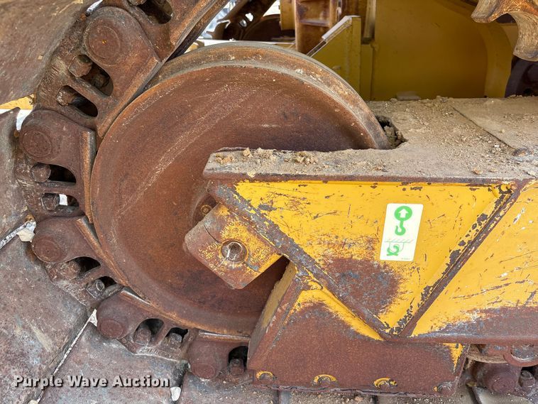 image for item EA7093 2019 Caterpillar D6T LGP dozer