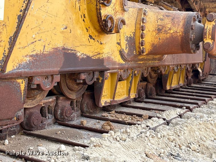 image for item EA7093 2019 Caterpillar D6T LGP dozer