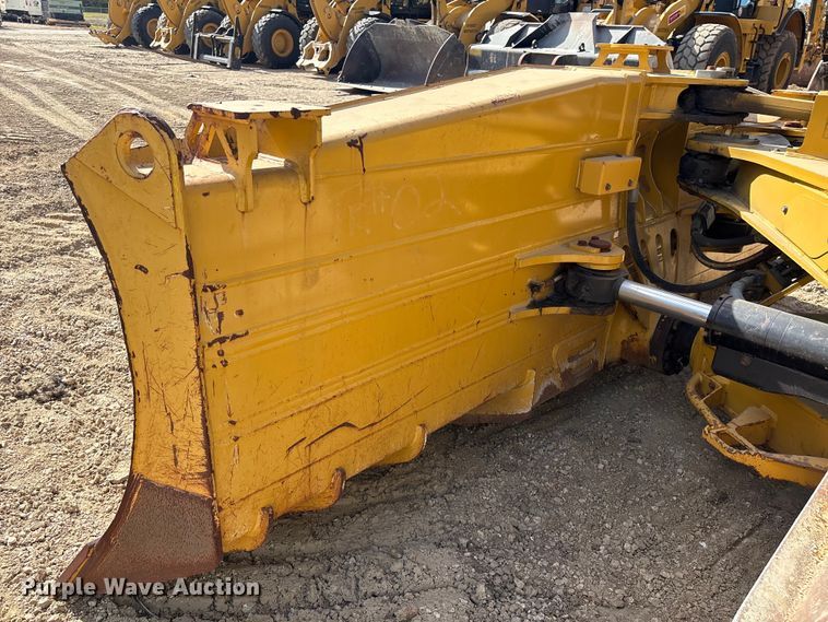 image for item EA7094 2020 Caterpillar D6 LGP dozer