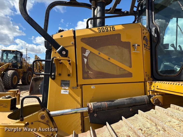image for item EA7094 2020 Caterpillar D6 LGP dozer