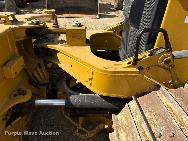 image for item EA7094 2020 Caterpillar D6 LGP dozer