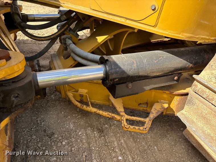 image for item EA7094 2020 Caterpillar D6 LGP dozer