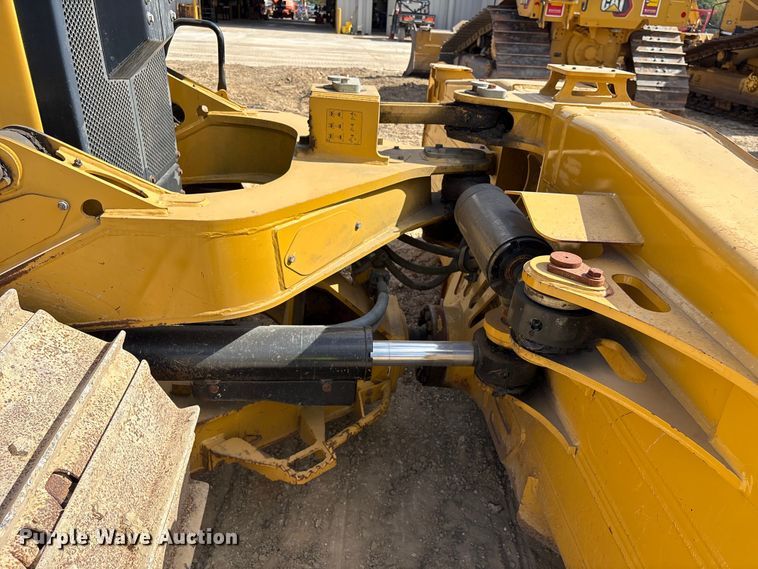 image for item EA7094 2020 Caterpillar D6 LGP dozer
