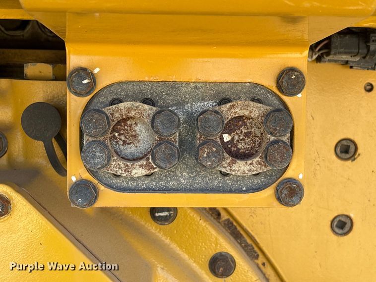 image for item EA7094 2020 Caterpillar D6 LGP dozer