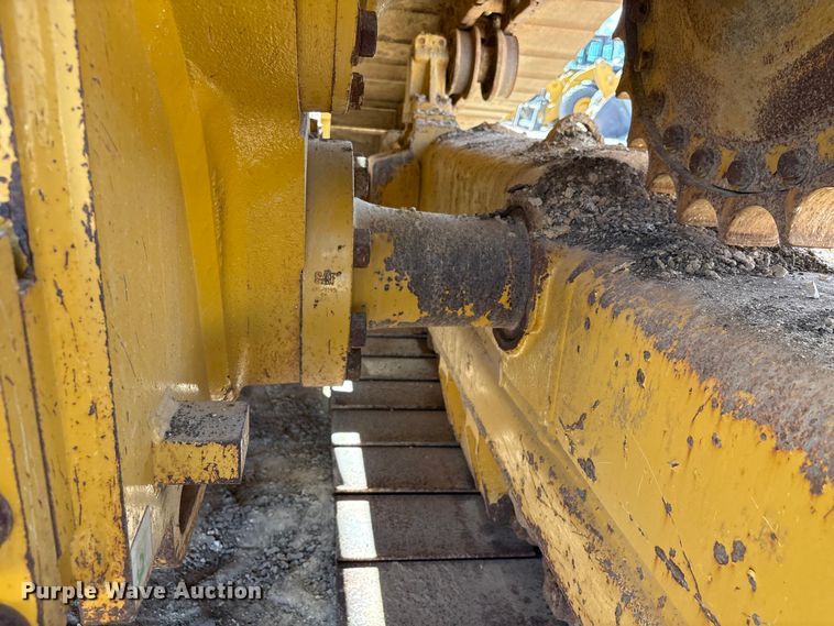 image for item EA7094 2020 Caterpillar D6 LGP dozer