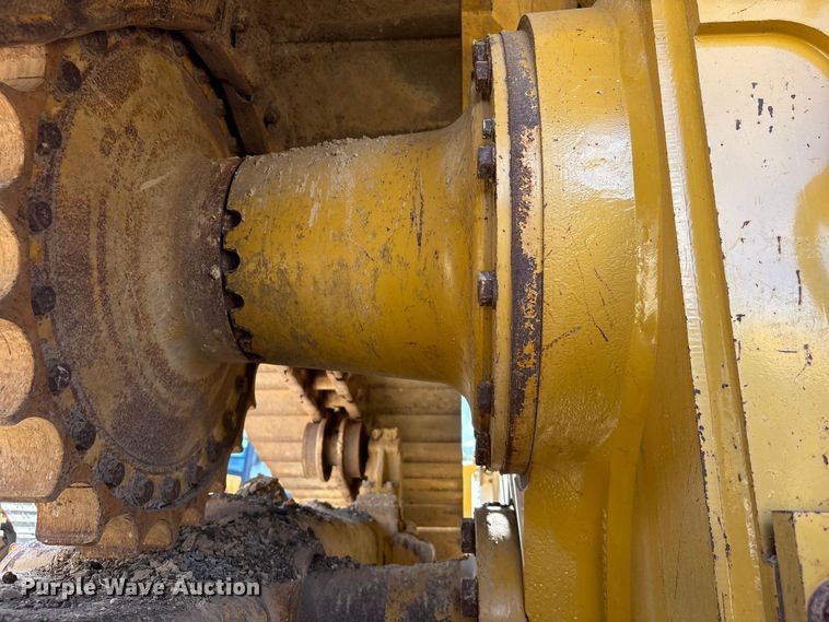 image for item EA7094 2020 Caterpillar D6 LGP dozer