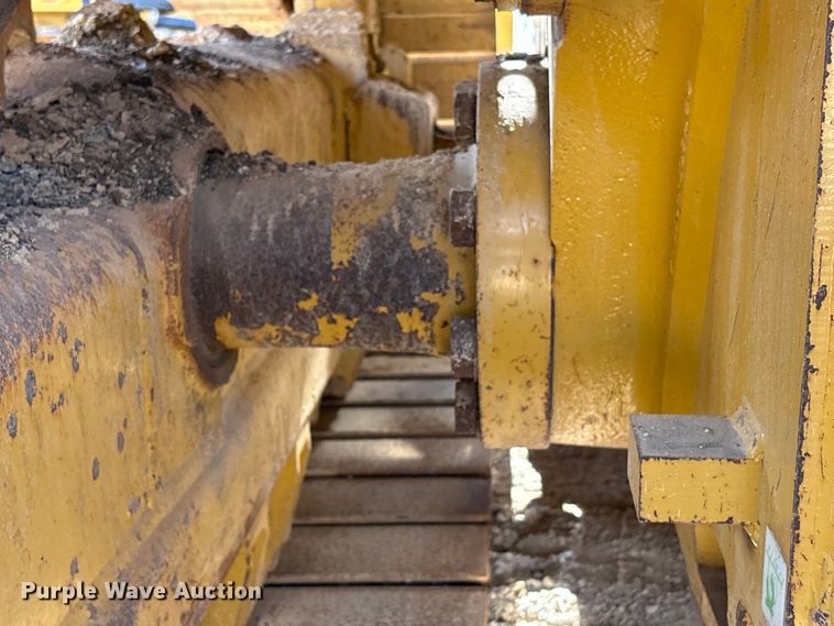 image for item EA7094 2020 Caterpillar D6 LGP dozer