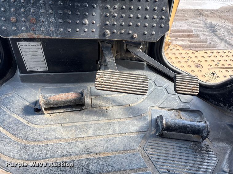 image for item EA7094 2020 Caterpillar D6 LGP dozer