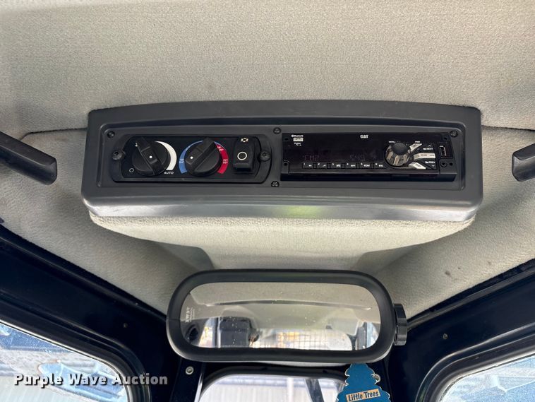 image for item EA7094 2020 Caterpillar D6 LGP dozer