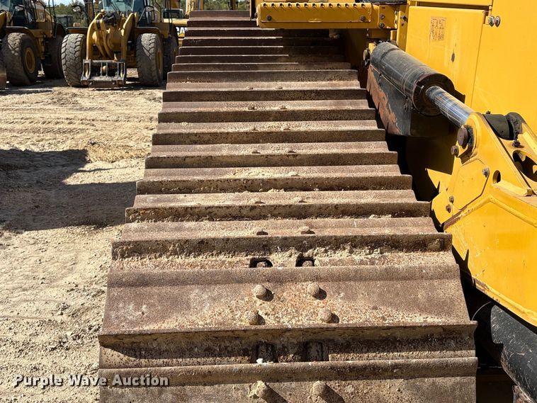 image for item EA7094 2020 Caterpillar D6 LGP dozer