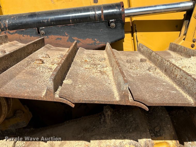image for item EA7094 2020 Caterpillar D6 LGP dozer