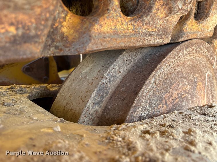 image for item EA7094 2020 Caterpillar D6 LGP dozer