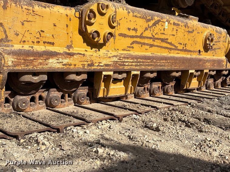 image for item EA7094 2020 Caterpillar D6 LGP dozer