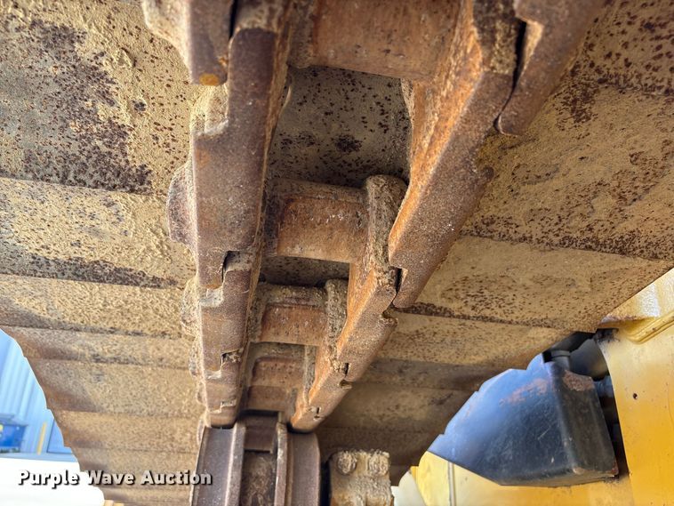 image for item EA7094 2020 Caterpillar D6 LGP dozer