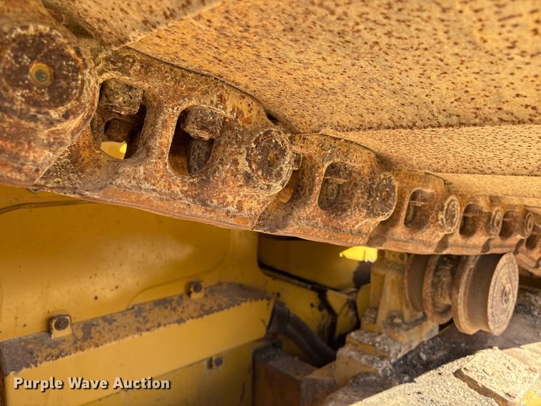 image for item EA7094 2020 Caterpillar D6 LGP dozer