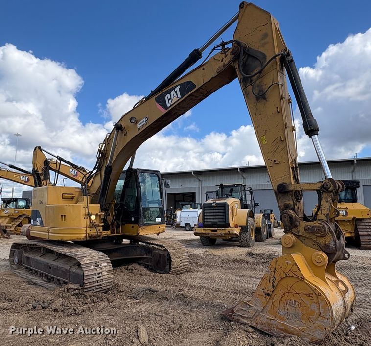 EXCAVADORA 2013 CATERPILLAR 328DLCR