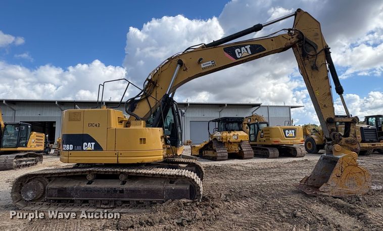 EXCAVADORA 2013 CATERPILLAR 328DLCR