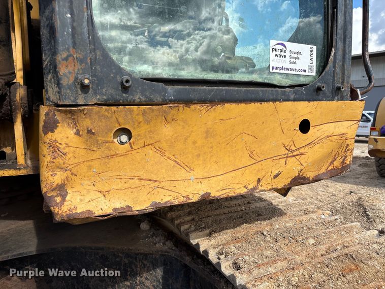 image for item EA7095 2013 Caterpillar 328D LCR excavator
