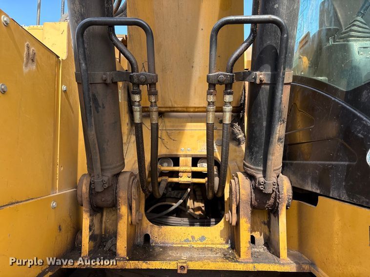 image for item EA7095 2013 Caterpillar 328D LCR excavator