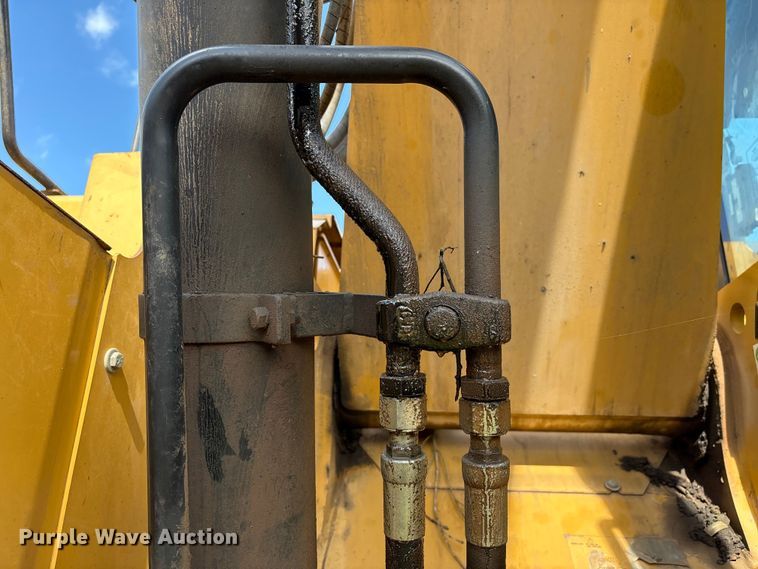 image for item EA7095 2013 Caterpillar 328D LCR excavator