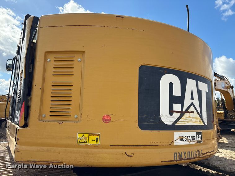 image for item EA7095 2013 Caterpillar 328D LCR excavator