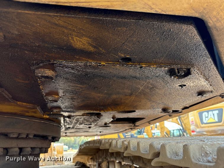 image for item EA7095 2013 Caterpillar 328D LCR excavator